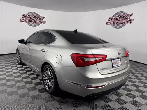 2014 Kia Cadenza Premium Sedan 4D