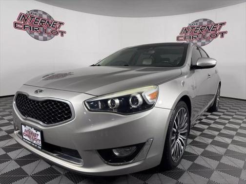 2014 Kia Cadenza Premium Sedan 4D