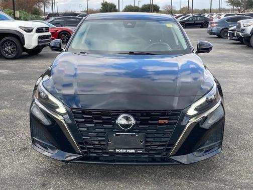 2024 Nissan Altima SR VC-Turbo FWD