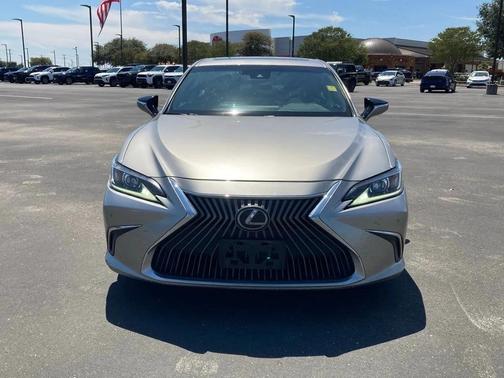 2020 Lexus ES 350 Base