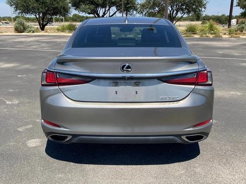 2020 Lexus ES 350 Base