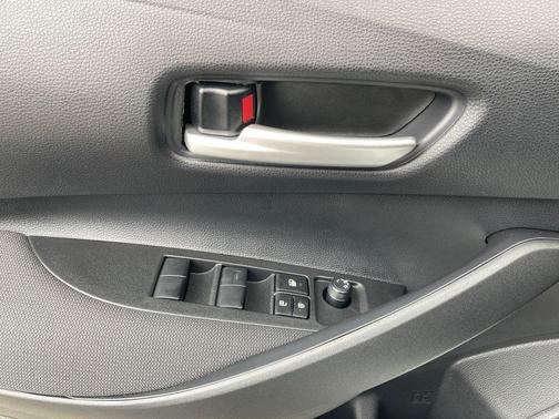 Ruby Flare Pearl 2026 Toyota Corolla SE