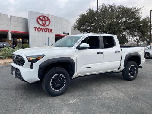 2025 Toyota Tacoma TRD Off-Road