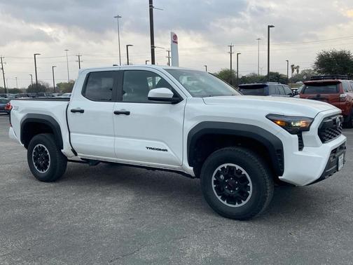 2025 Toyota Tacoma TRD Off-Road
