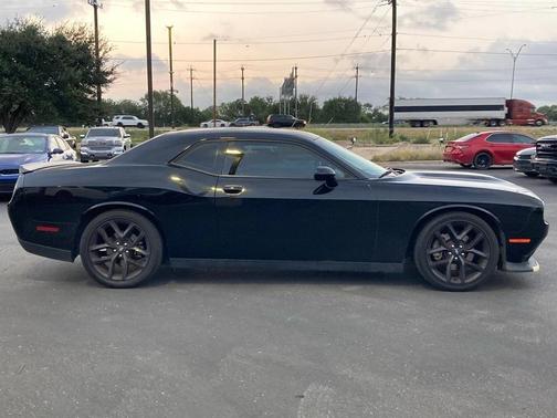2021 Dodge Challenger GT