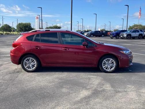 2018 Subaru Impreza 2.0i Premium