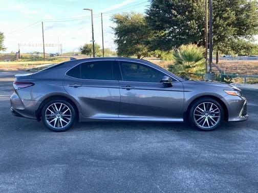 2024 Toyota Camry XLE