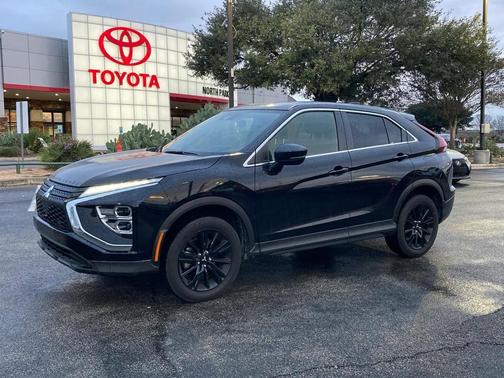 2024 Mitsubishi Eclipse Cross LE