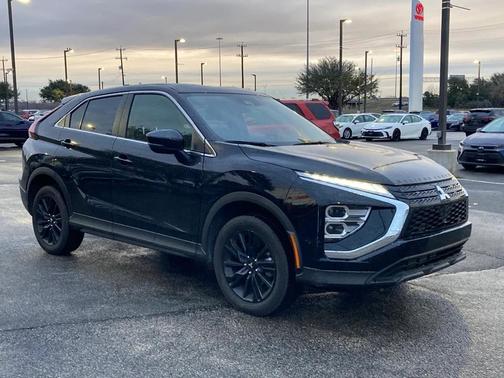 2024 Mitsubishi Eclipse Cross LE