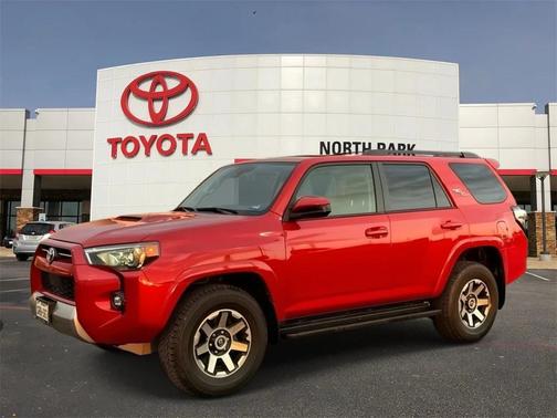 2023 Toyota 4Runner TRD Off Road
