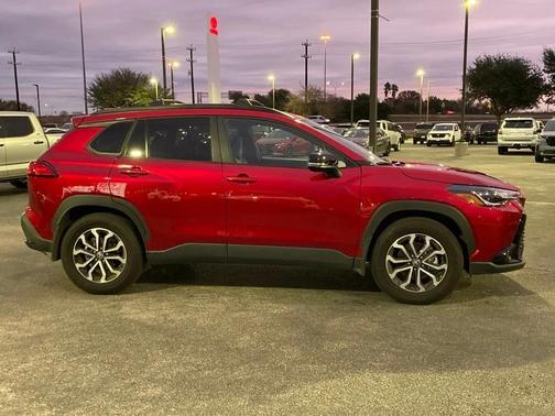 2025 Toyota Corolla Hybrid SE