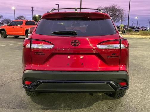 2025 Toyota Corolla Hybrid SE