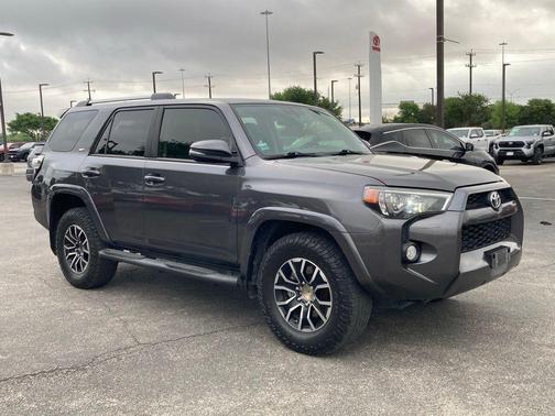 Magnetic Gray Metallic 2019 Toyota 4Runner SR5 Premium