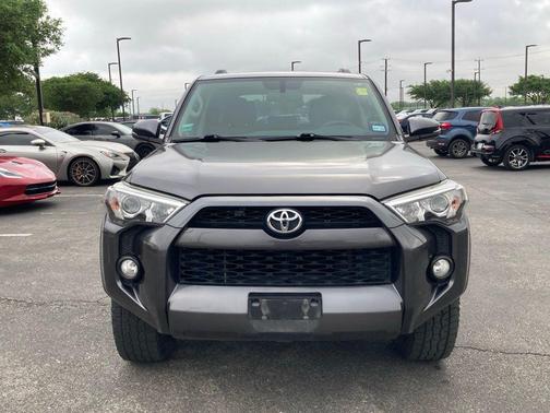 Magnetic Gray Metallic 2019 Toyota 4Runner SR5 Premium