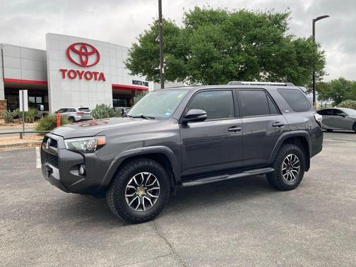 Magnetic Gray Metallic 2019 Toyota 4Runner SR5 Premium