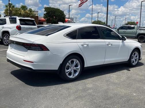 2025 Honda Accord LX 1.5T
