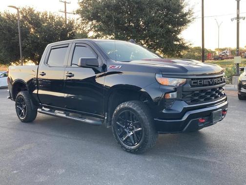 2024 Chevrolet Silverado 1500 Custom Trail Boss