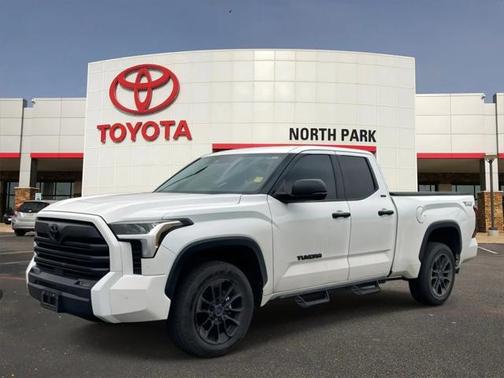 2022 Toyota Tundra SR5