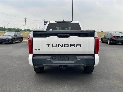 2022 Toyota Tundra SR5