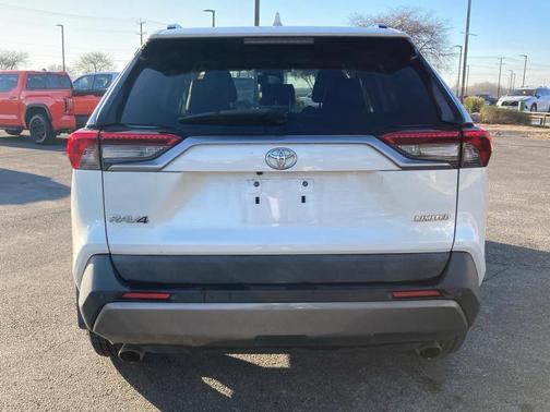 2019 Toyota RAV4 Limited