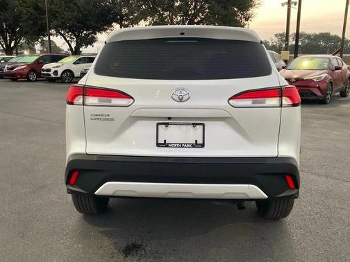 2025 Toyota Corolla Cross L