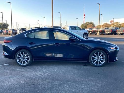 2025 Mazda Mazda3 FWD w/Preferred Package