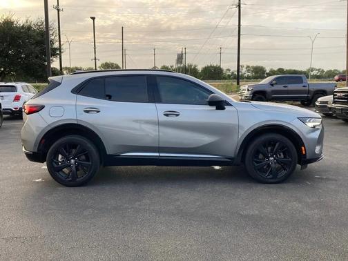2023 Buick Envision Essence FWD