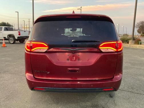2019 Chrysler Pacifica Touring Plus