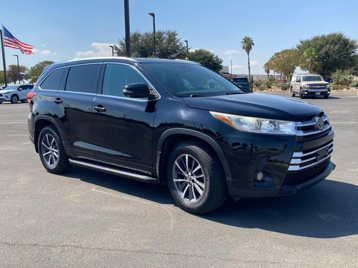 2017 Toyota Highlander XLE