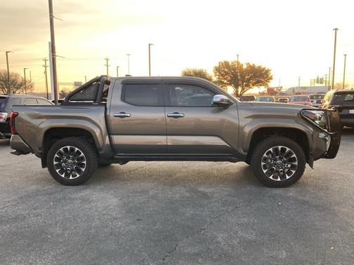 2024 Toyota Tacoma Limited