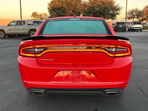 2020 Dodge Charger SXT
