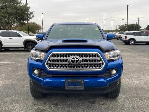 2016 Toyota Tacoma TRD Sport