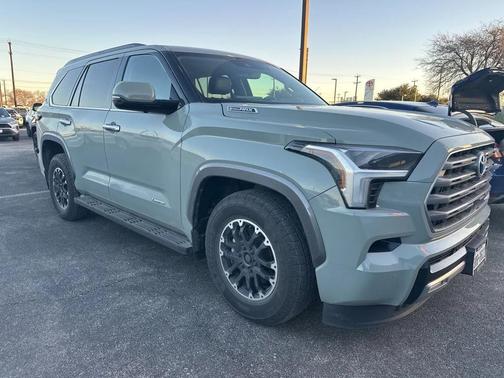 2023 Toyota Sequoia Limited