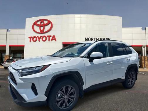 2024 Toyota RAV4 Hybrid XLE Premium