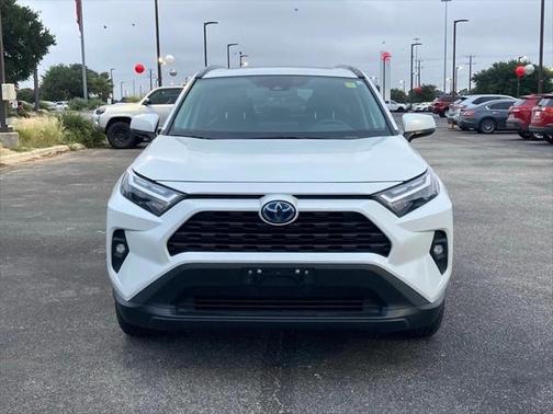 2024 Toyota RAV4 Hybrid XLE Premium