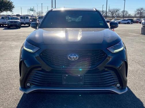 2023 Toyota Highlander XSE