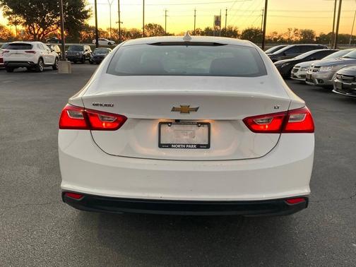 2023 Chevrolet Malibu FWD 1LT