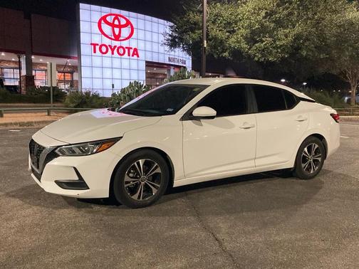 2022 Nissan Sentra SV