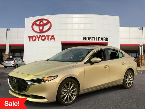 2025 Mazda Mazda3 FWD w/Preferred Package