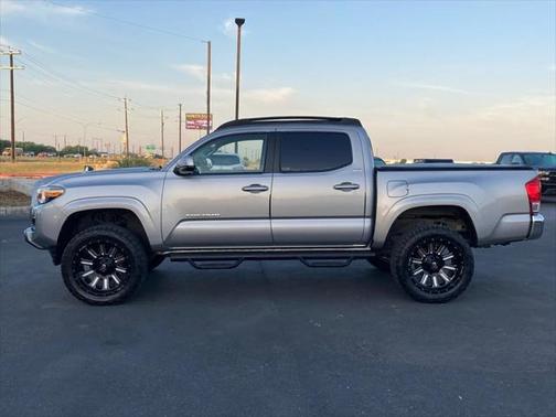 2016 Toyota Tacoma SR5