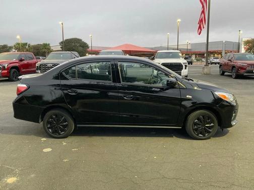 2024 Mitsubishi Mirage G4 ES
