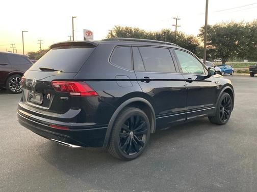 2020 Volkswagen Tiguan 2.0T SE R-Line Black 4MOTION