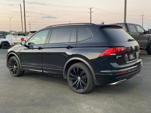 2020 Volkswagen Tiguan 2.0T SE R-Line Black 4MOTION