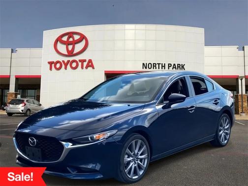 2025 Mazda Mazda3 FWD w/Preferred Package