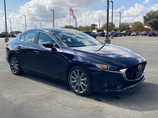 2025 Mazda Mazda3 FWD w/Preferred Package