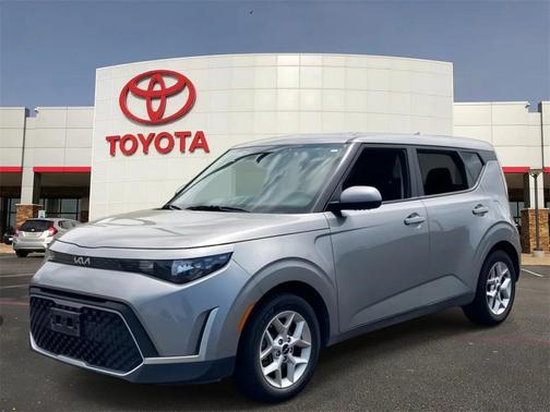 2023 Kia Soul LX