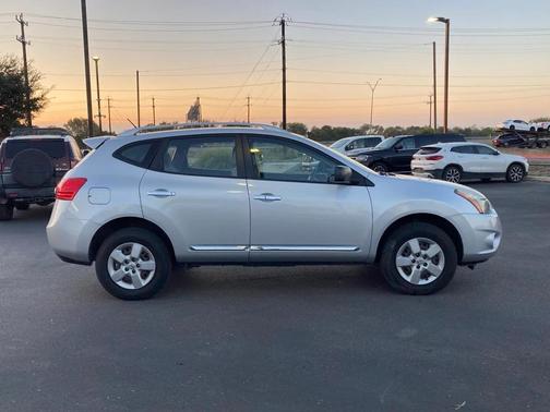 2014 Nissan Rogue Select S