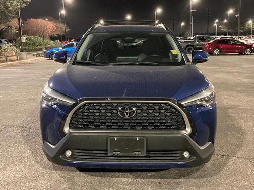 2024 Toyota Corolla Cross XLE