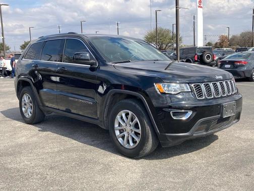 2021 Jeep Grand Cherokee Laredo