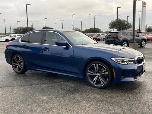 2021 BMW 330 i